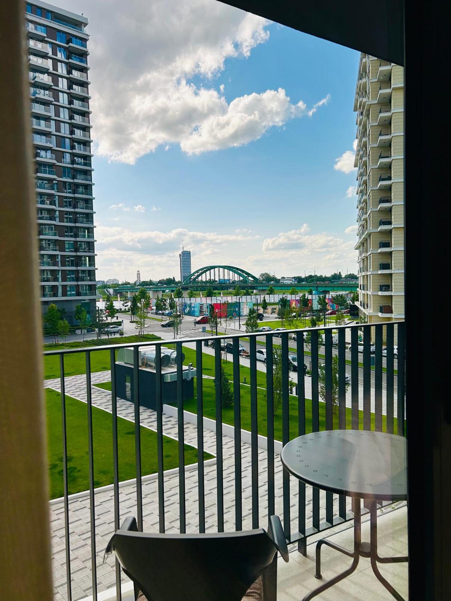 Luxury Waterfront View - BW Apartment River View Белград Экстерьер фото